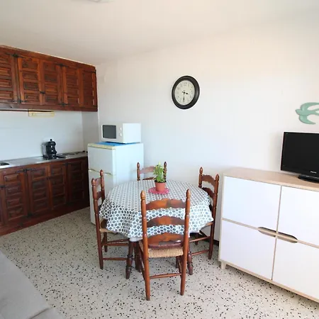 Estudio Comodo A 20m De La Playa Con Terraza - Hisp-288-56 Empuriabrava